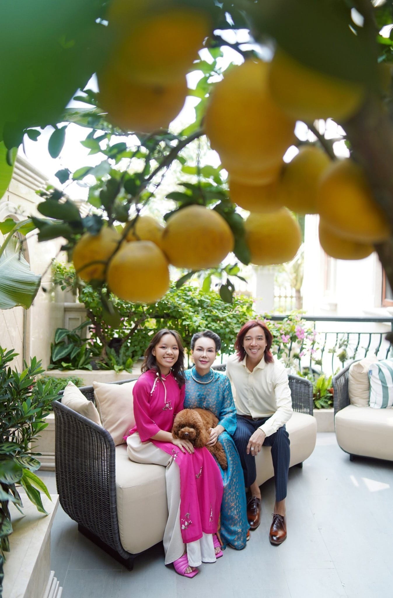 Nữ nghệ sĩ ở biệt thự 300 tỷ: 8/3 không cần mua hoa vì ra vườn hái là có- Ảnh 9.