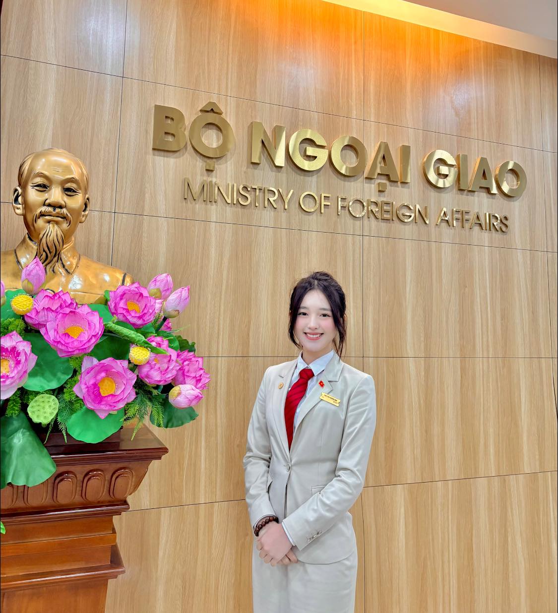 Bố lái xe tải, cô gái 22 tuổi ở Bắc Ninh trúng tuyển Thạc sĩ ở Harvard: "Mình không xấu hổ dù gia đình không khá giả"- Ảnh 4.