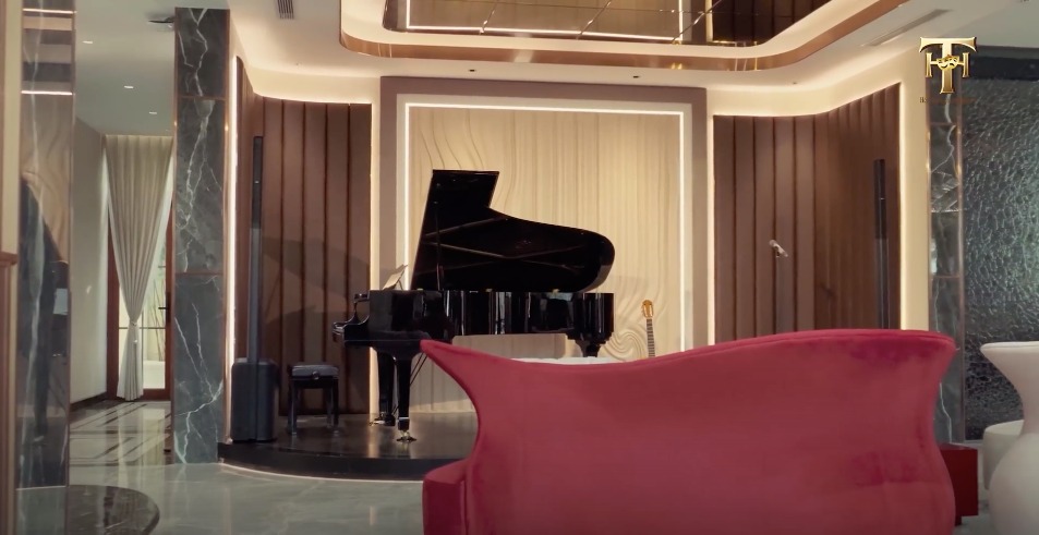 Nữ nghệ sĩ ở biệt thự 300 tỷ: 8/3 không cần mua hoa vì ra vườn hái là có- Ảnh 11.