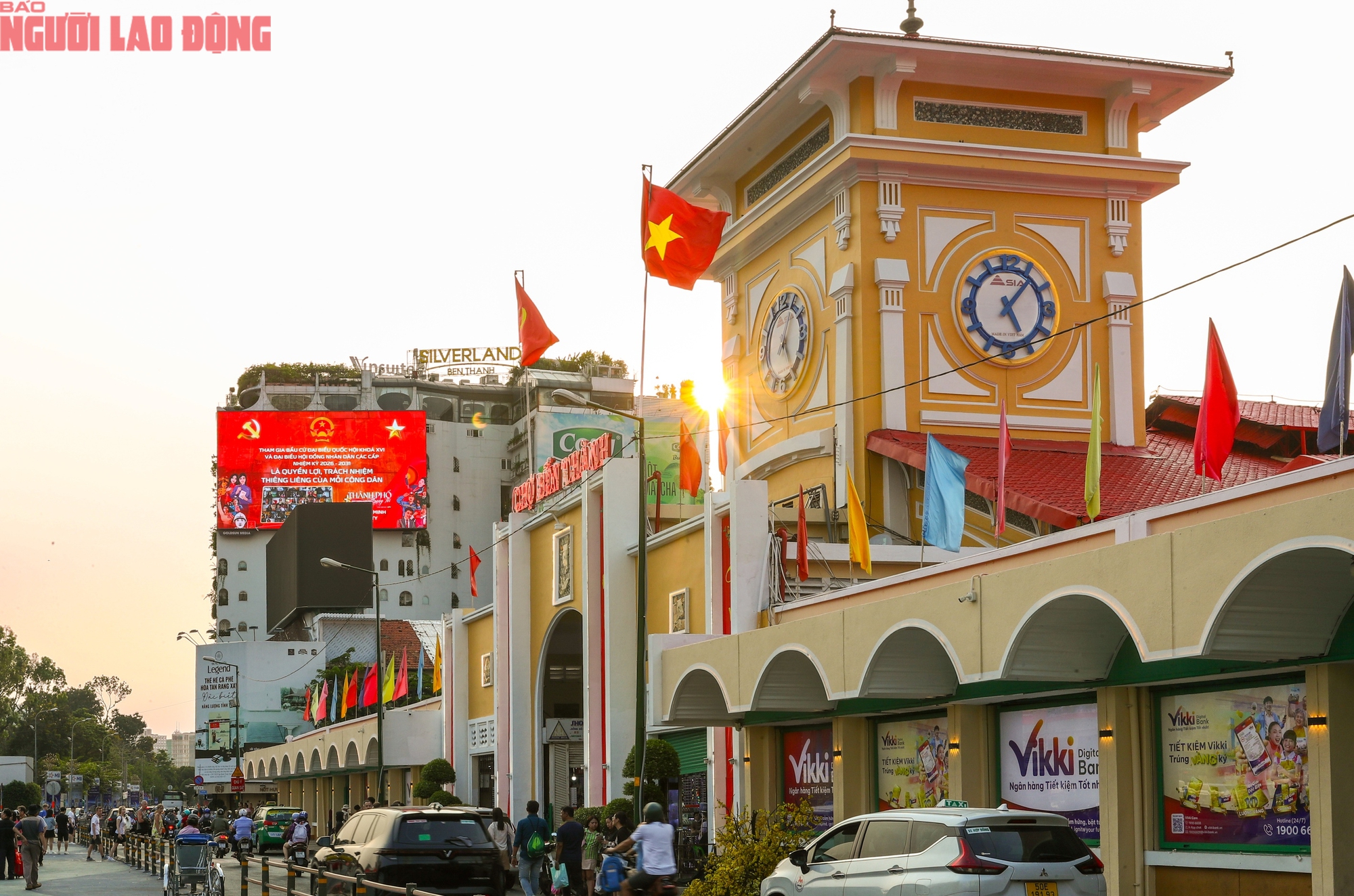 TPHCM rực rỡ cờ hoa chào mừng bầu cử Quốc hội khóa XVI 2026 - Ảnh 22.