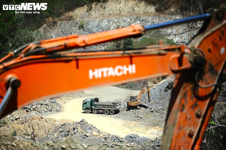 Hình hài Quốc lộ 28B Lâm Đồng khi được đầu tư 1.400 tỷ cải tạo và nâng cấp- Ảnh 15.