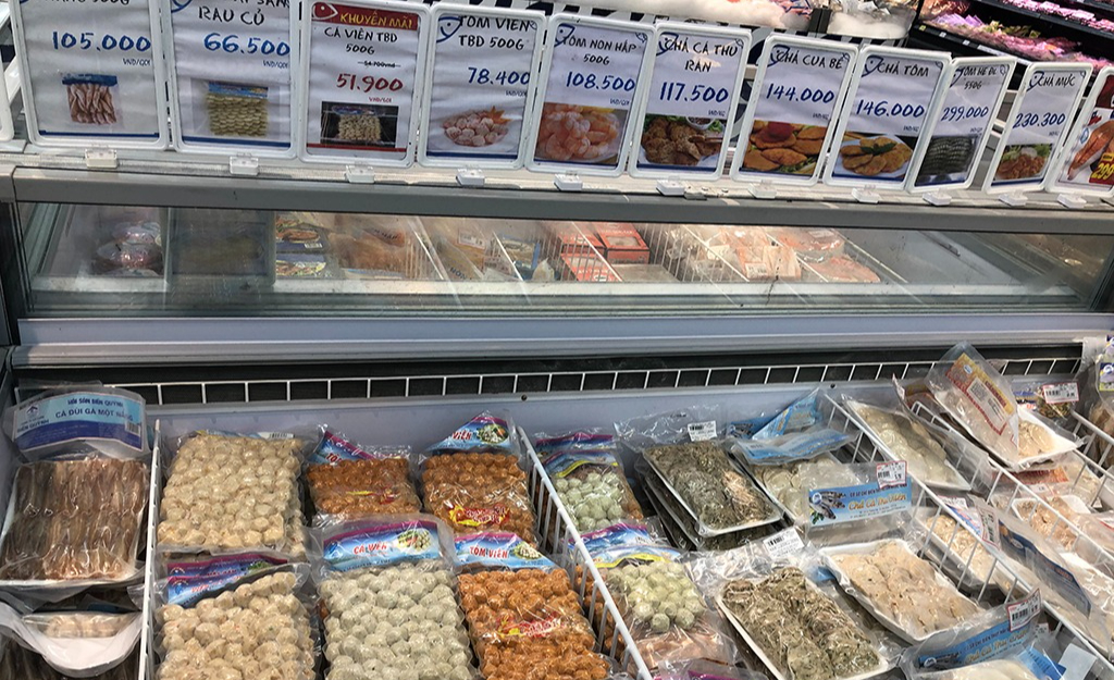 Mua tôm đóng khay ở siêu thị: Nhân viên hé lộ chi tiết "vàng" nhiều người bỏ qua- Ảnh 3.