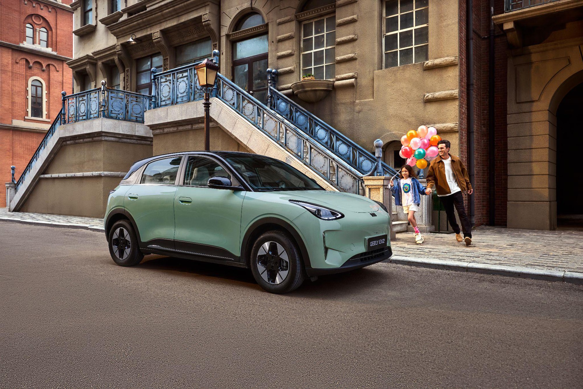 Chi phí sạc xe điện chỉ bằng ly cà phê: Chuyện có thật thời bão giá - Ảnh 1.