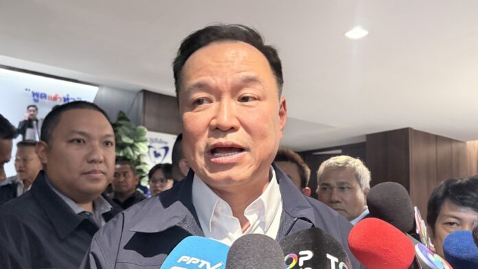 Căng thẳng eo biển Hormuz: Tàu Thái Lan trúng hỏa lực Iran - Thủ tướng Anutin chỉ đạo khẩn- Ảnh 2.