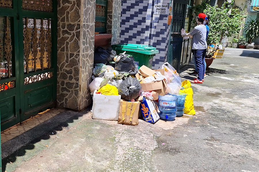 Không phải mê tín, 3 thứ này tuyệt đối không đặt ở cửa nhà: Hút cạn may mắn, tiêu tán tài lộc- Ảnh 1.