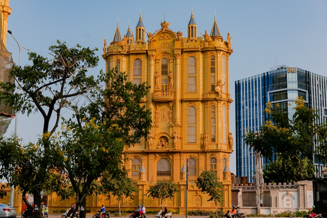 Toàn cảnh căn nhà mỏng nhất Cần Thơ: Hàng xóm tiết lộ thông tin bất ngờ- Ảnh 4.