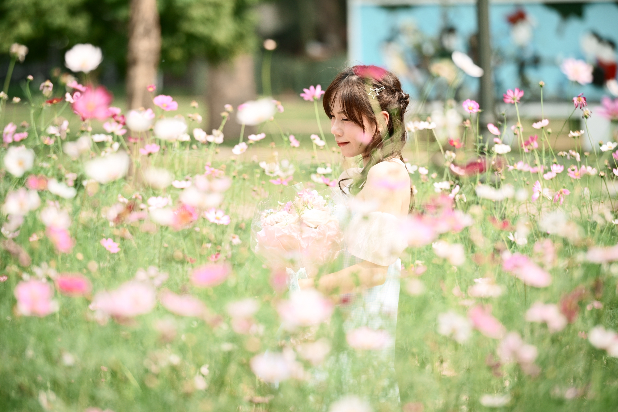 Người Hà Nội đang đổ xô ra công viên Thống Nhất săn lùng một khung cảnh vô thực- Ảnh 16.