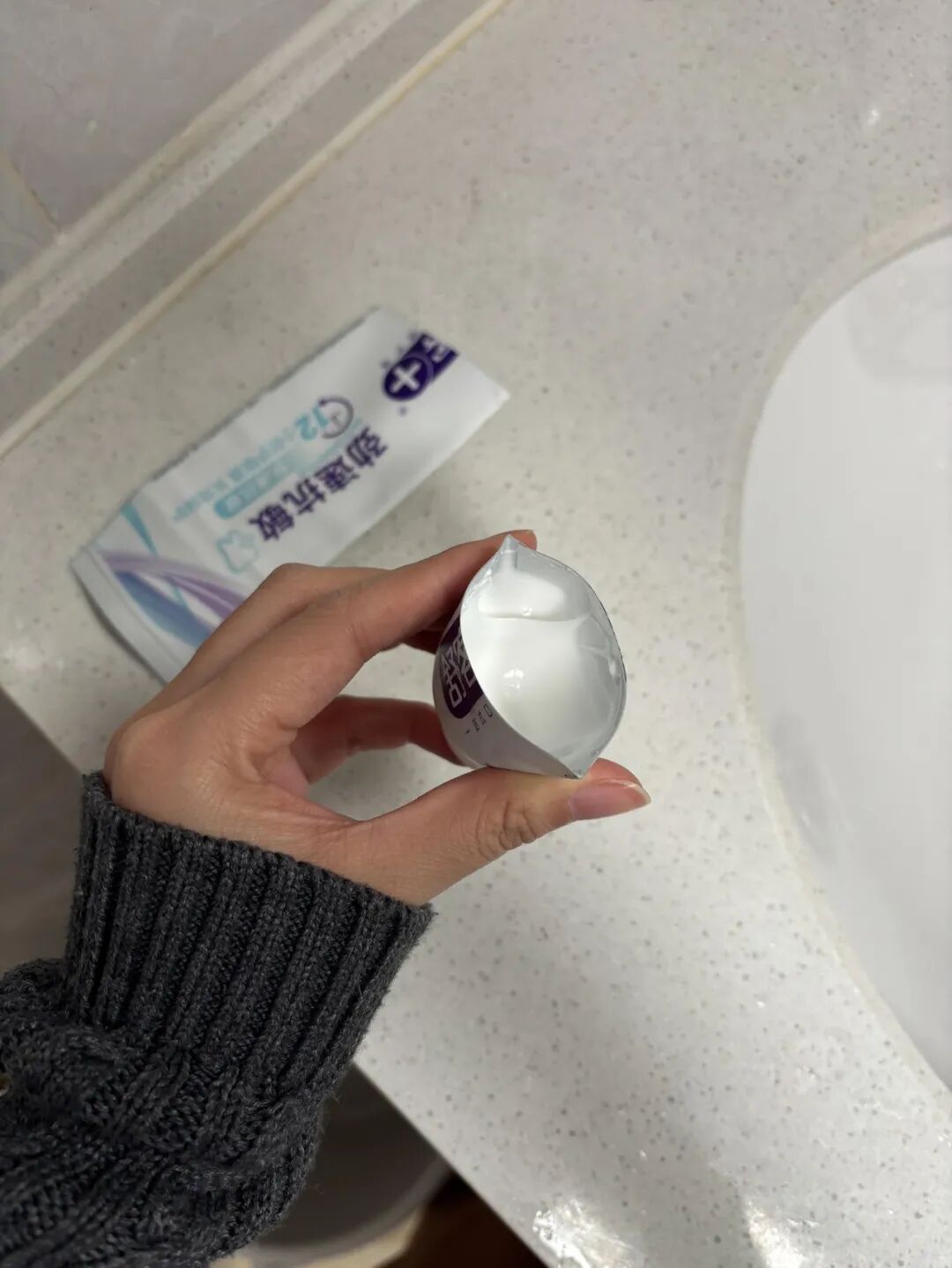 Có một người mẹ “tiết kiệm” là cảm giác thế nào? Lớn lên tôi mới hiểu: Không phải keo kiệt, mà là kỹ năng sống đáng giá- Ảnh 1.