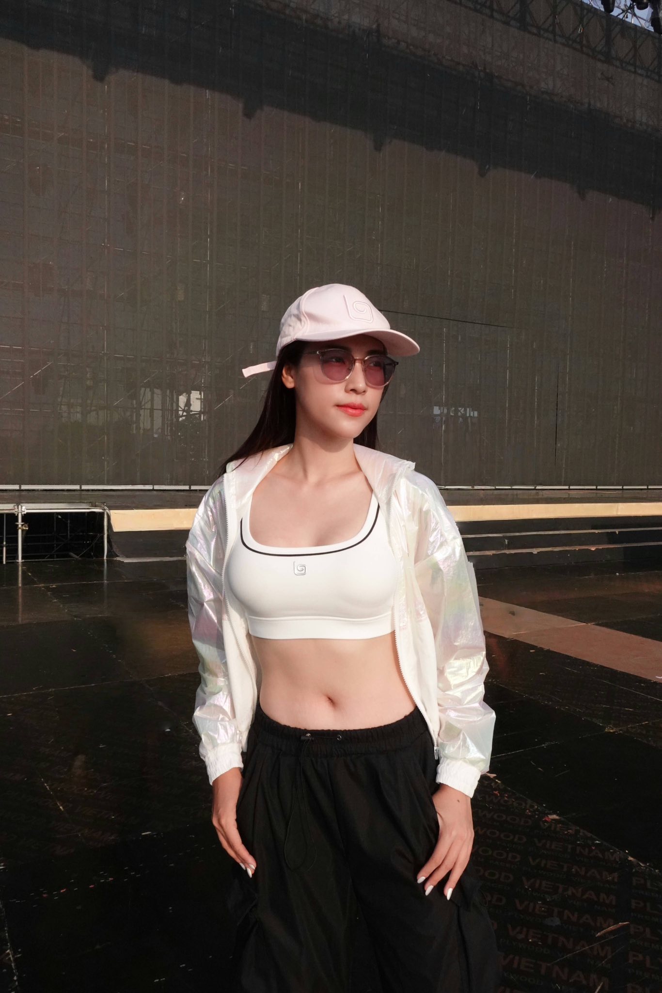 Mẹ đơn thân có quá khứ lấp lánh, 20 năm trước đã lên bìa báo tuổi teen nổi đình đám cả nước: Giờ sống thế nào?- Ảnh 9.