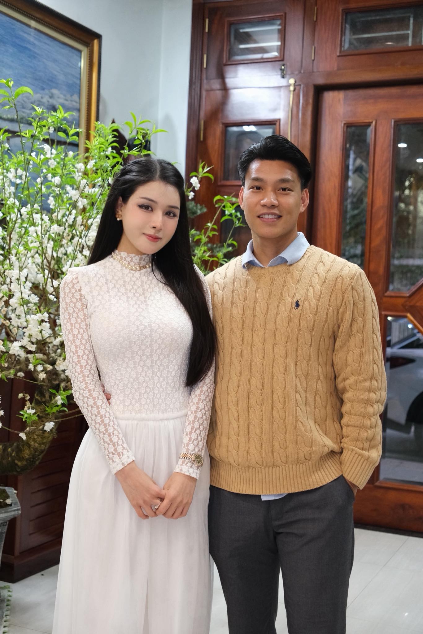 "Cam thường" bóc nhan sắc thật bạn gái "trâm anh thế phiệt" của Vũ Văn Thanh, đứng cạnh Hoa khôi đại học Vinh càng lộ rõ khác biệt- Ảnh 4.