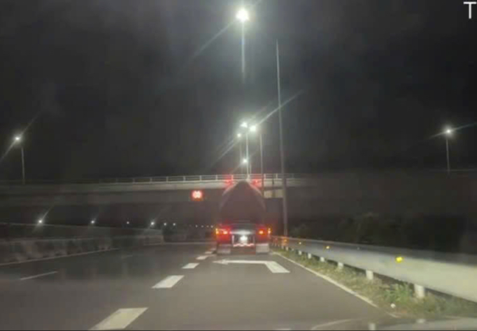 CSGT đang xử lý nghiêm lỗi này trên đường cao tốc - Ảnh 1.