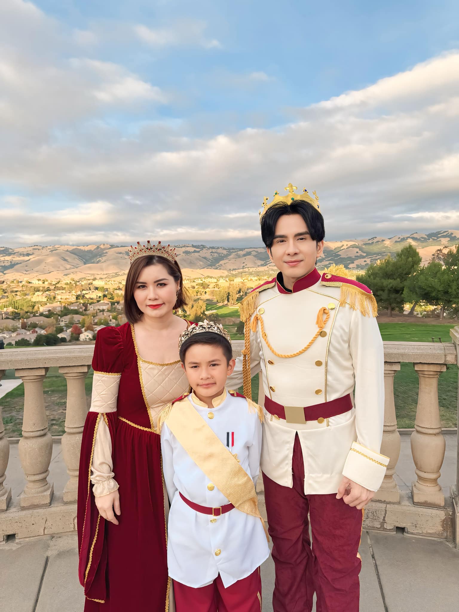 Vợ cũ tiết lộ tình cảm với Đan Trường: "Đôi khi chúng tôi quên mất mình đã ly dị"- Ảnh 2.