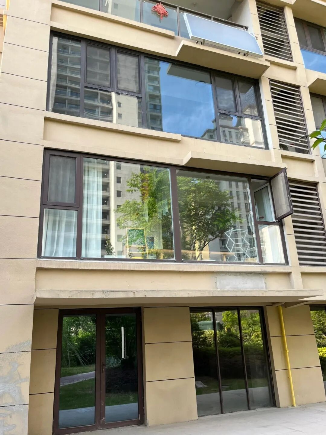 Vì sao ngày càng nhiều người chọn sống ở tầng hai? Sau khi ở thử, nhiều người thừa nhận: “Quyết định đáng giá nhất” - Ảnh 1.