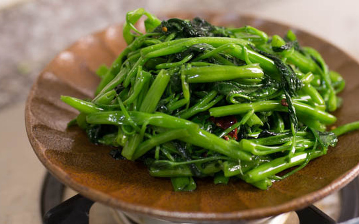 Thức ăn thừa gây ung thư: Vì sao có món để qua đêm vẫn ăn được, nhưng có món hâm nóng kỹ đến đâu cũng đừng tiếc?- Ảnh 3.