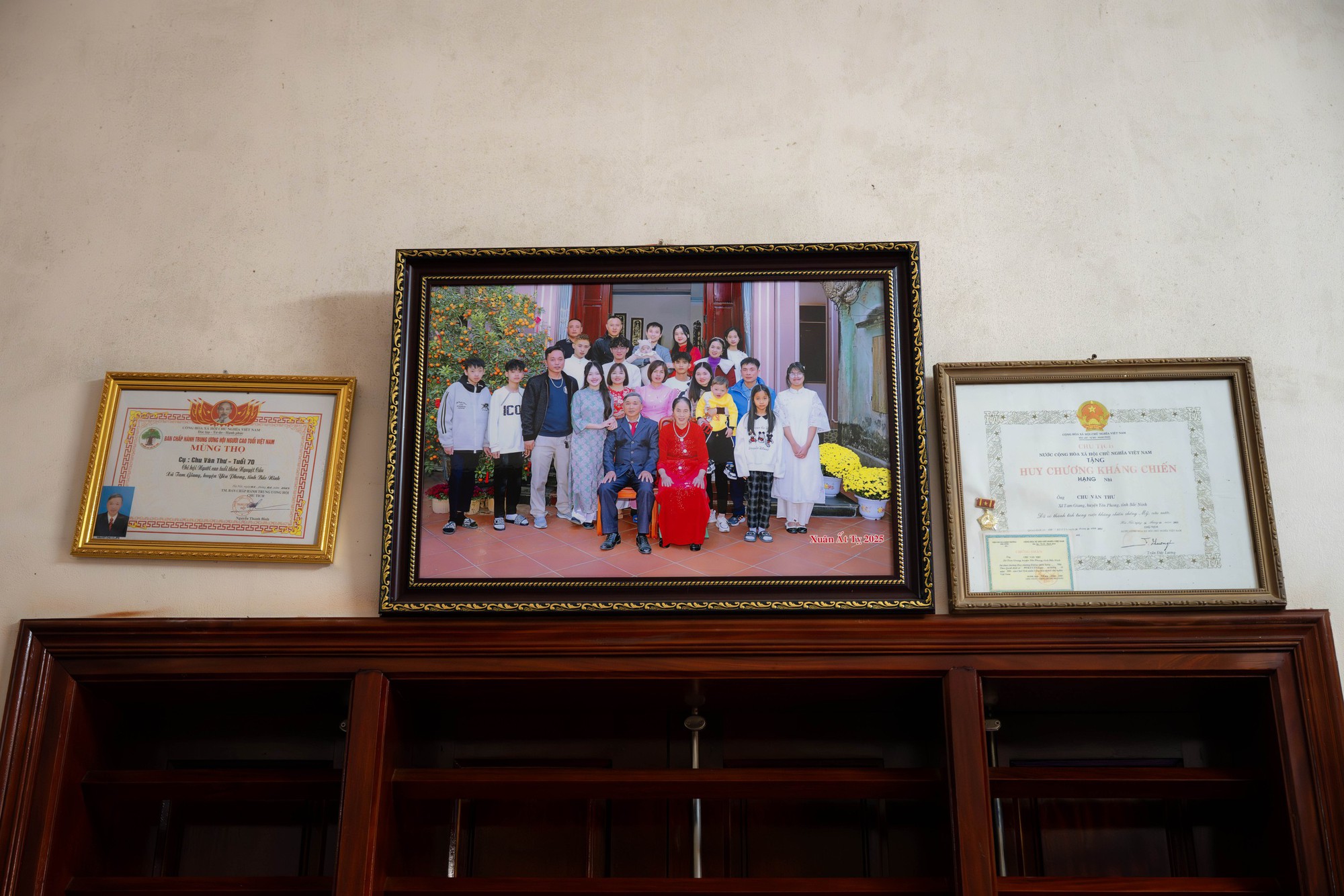 CLIP: Về Bắc Ninh thăm nhà Phương Anh (Chu Pal) trong câu chuyện “bố lái xe tải, cô gái 22 tuổi trúng tuyển Thạc sĩ Harvard”- Ảnh 5.