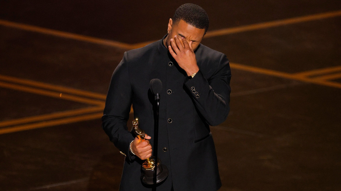 Người đàn ông quyến rũ nhất hành tinh đánh bại Timothée Chalamet và Leonardo DiCaprio là ai?- Ảnh 1.