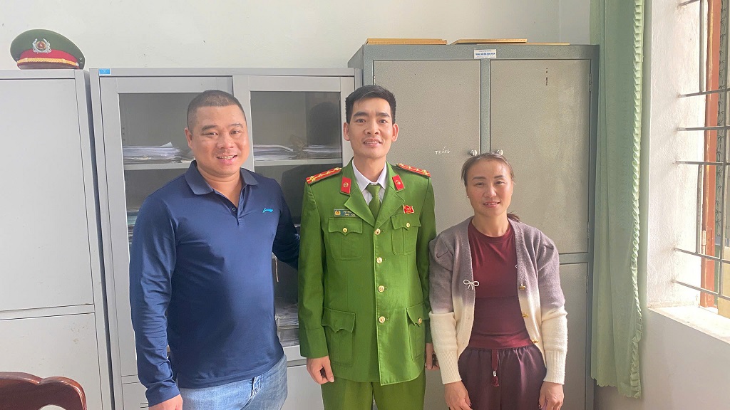 Vừa chuyển khoản thành công 430 triệu đồng, người đàn ông SN 1986 vội báo công an vào cuộc xác minh- Ảnh 2.