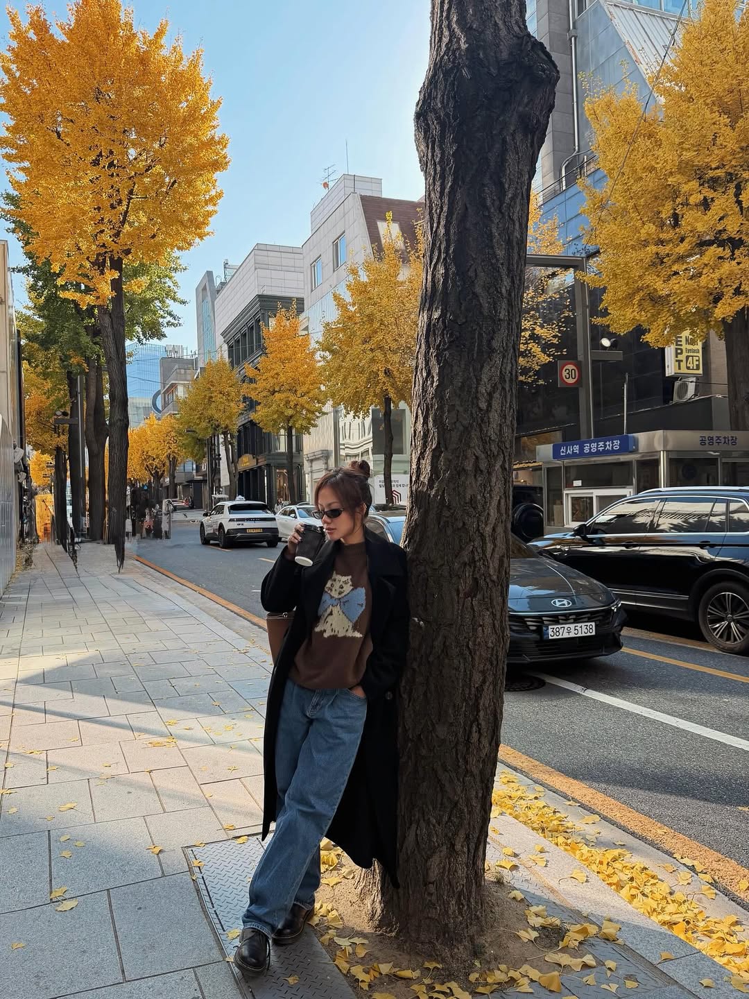 Style “gái phố” của Phương Ly: da nâu, váy ngắn và vibe cool-girl cuốn cực - Ảnh 7.