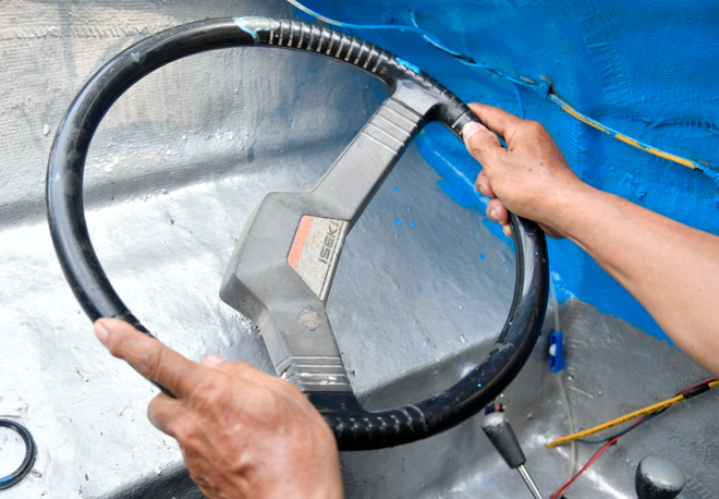 Phát hiện Lê Tuấn Khang thứ 2 tại An Giang, mang hẳn "máy bay Boeing" xuống sông lướt phăng phăng- Ảnh 5.