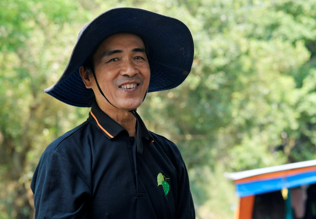 Phát hiện Lê Tuấn Khang thứ 2 tại An Giang, mang hẳn "máy bay Boeing" xuống sông lướt phăng phăng- Ảnh 8.