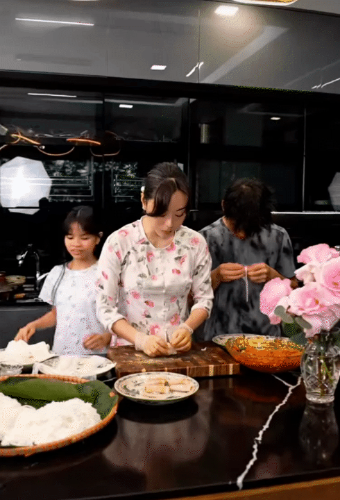 Phú bà Hà Thành tiếp tục gây sốt với cách dạy con cực khéo từ bữa cơm nhà, các mẹ thi nhau vào học hỏi- Ảnh 3.