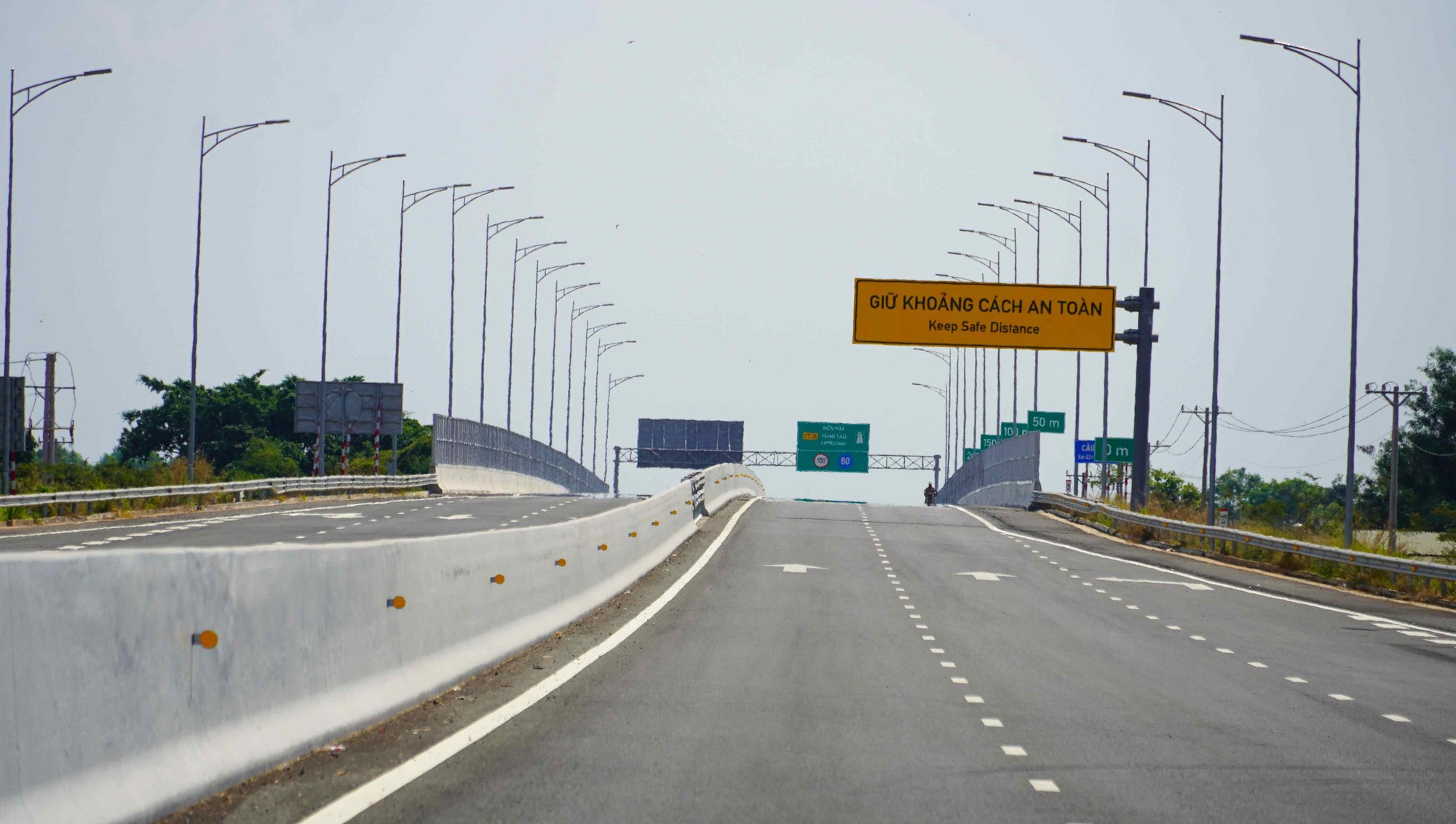 Diện mạo cao tốc Biên Hòa - Vũng Tàu trước ngày thông xe- Ảnh 4.