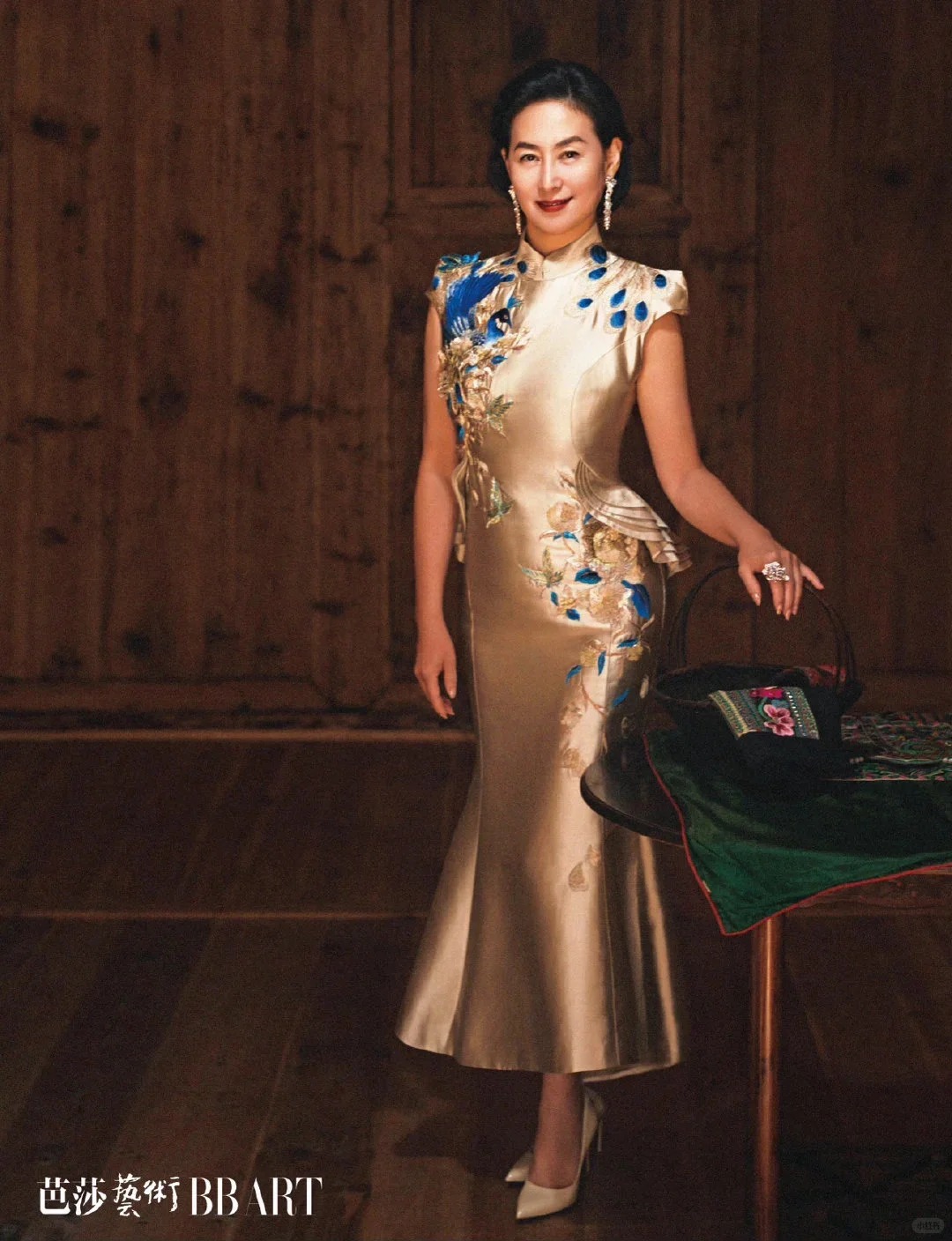 Cầm quyền, cầm tiền lại có nhan sắc: Sự thật về khí chất được ngưỡng mộ của "bà trùm" gia tộc họ Hà ở tuổi 62!- Ảnh 7.