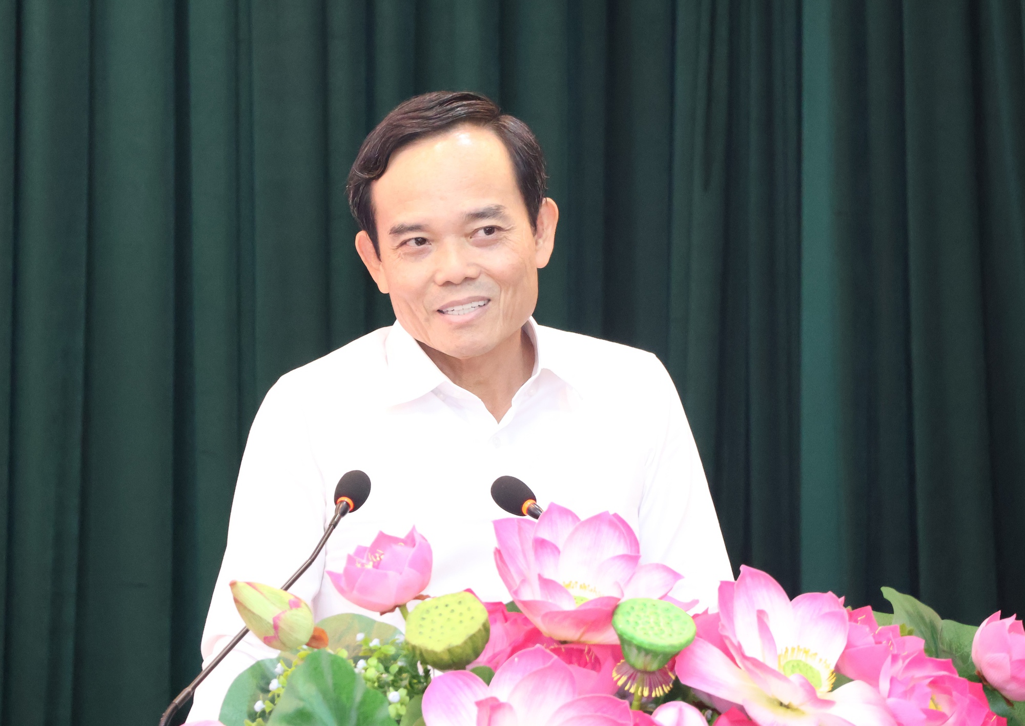 Bí thư Thành ủy TPHCM làm Trưởng Ban Chỉ đạo nghiên cứu, đề xuất xây dựng Luật Đô thị đặc biệt  - Ảnh 1.