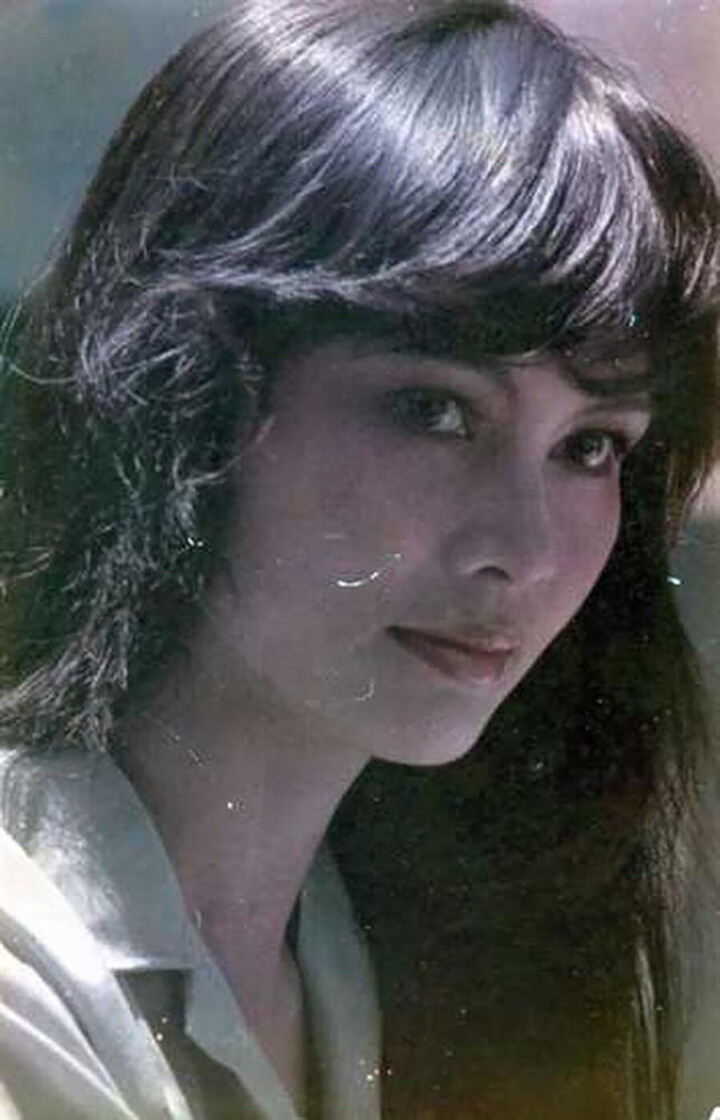 Nữ NSND nổi tiếng sống một mình trong căn hộ 70m2 tại Hà Nội, tuổi 70 được con gái âm thầm tìm bạn trai, mời sang Mỹ - Ảnh 1.