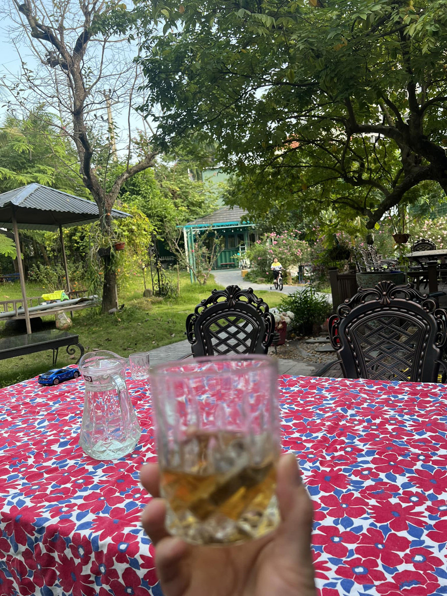 Cơ ngơi của NSND Xuân Bắc: 4 mặt đều là gỗ tự nhiên, rộng ngàn mét vuông chưa đi đã thấy "lạc lối"- Ảnh 7.