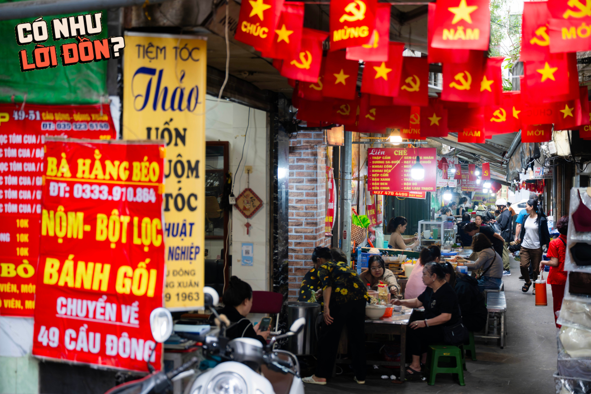 Ăn thử bát bún riêu 80k gây xôn xao chợ Đồng Xuân: Topping ê hề ăn kèm nước sấu ngâm có ngon như lời đồn?- Ảnh 2.