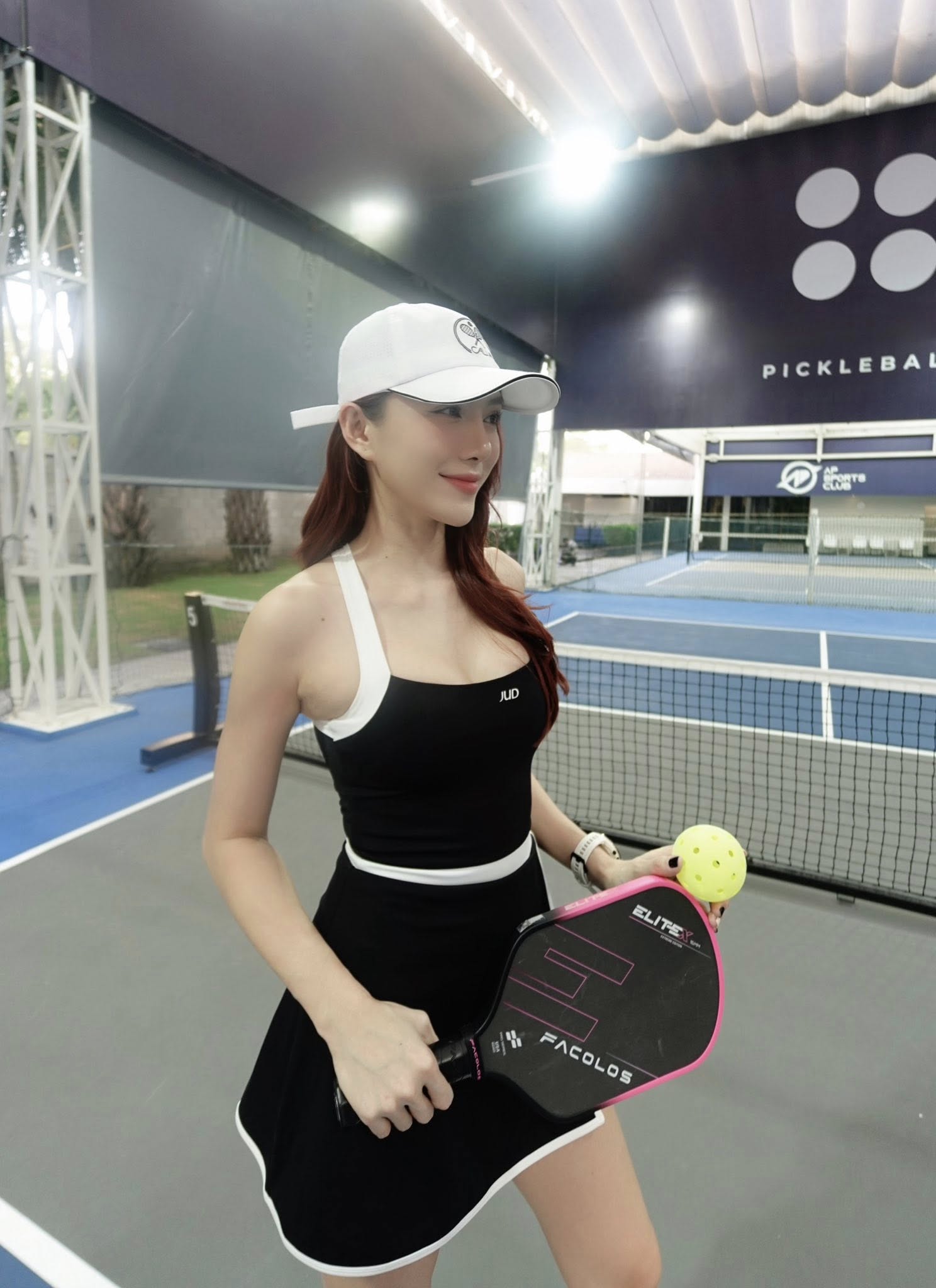 Hội bạn thân "muốn gia nhập phải có 1 tỷ" của Ngọc Trinh giờ ra sao?- Ảnh 14.