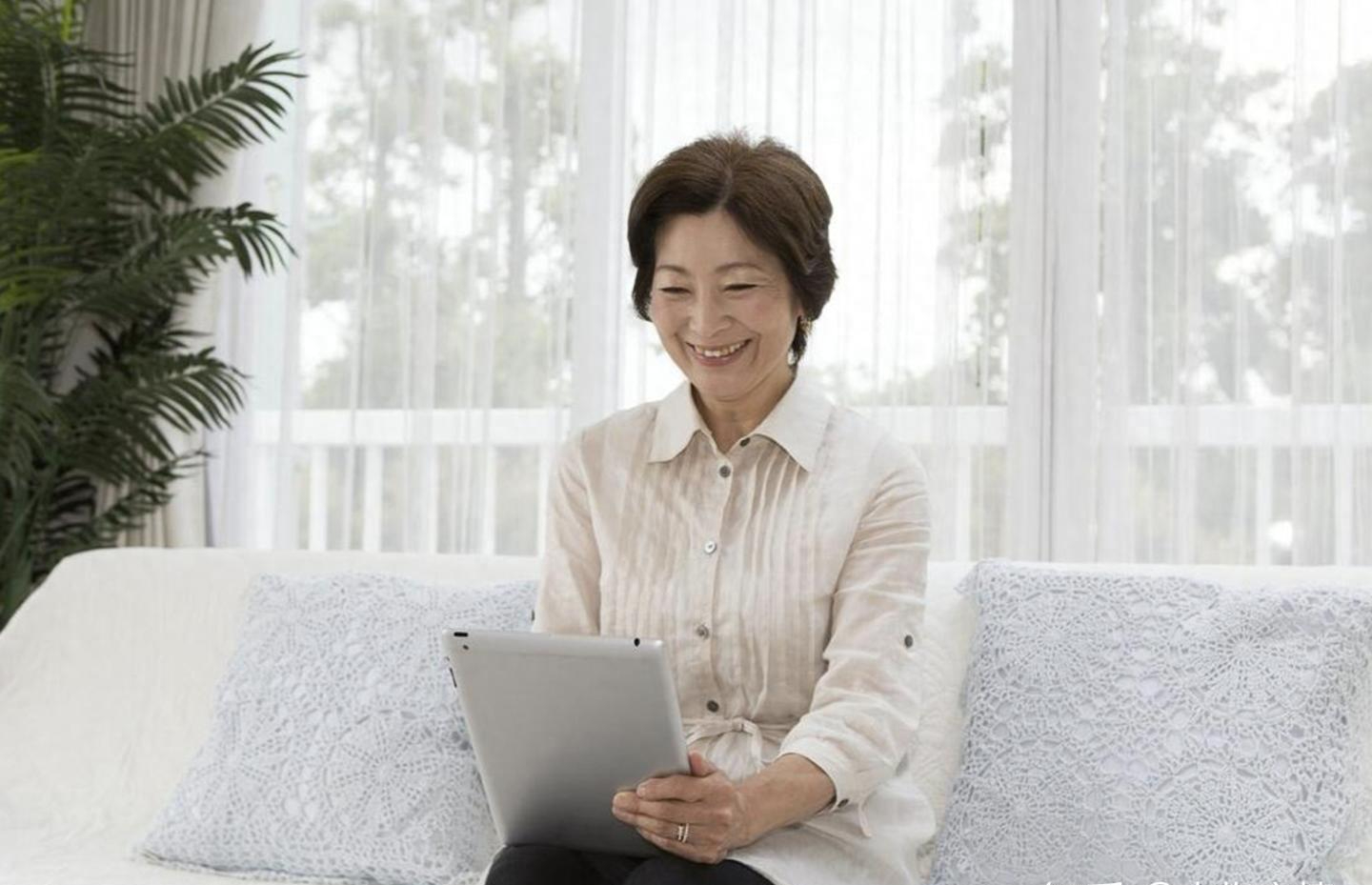 Vợ nghỉ hưu sớm với 7 triệu/tháng, tôi đòi chia đôi chi phí sinh hoạt: 5 năm sau, cô ấy sống nhàn hơn tôi - Ảnh 1.