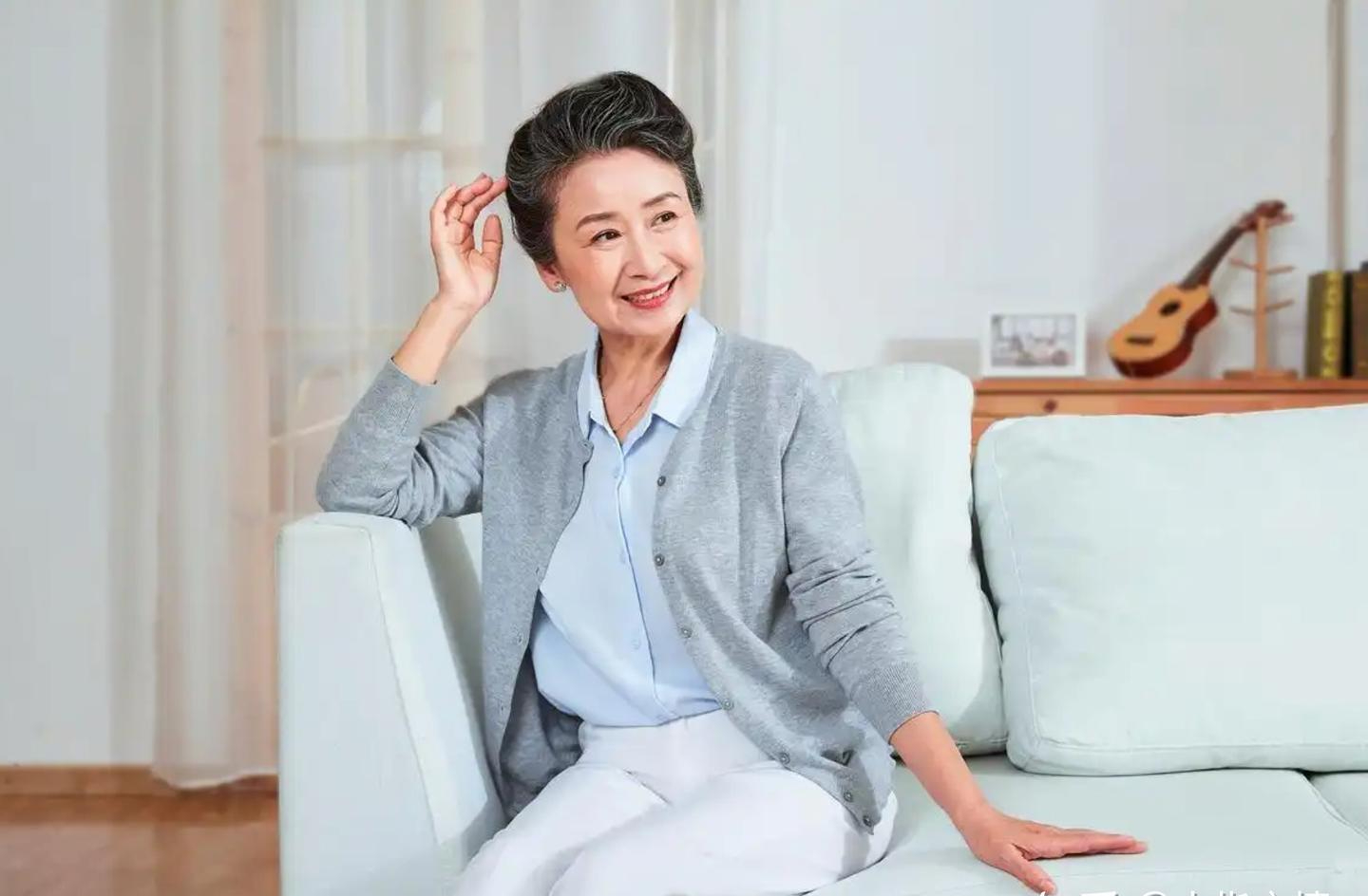 1,7 triệu đồng/tháng ở quê vẫn sống thoải mái, 10 triệu ở thành phố vẫn hết sạch: Câu chuyện 2 người mẹ khiến tôi hiểu lại bài toán tiền hưu trí- Ảnh 1.