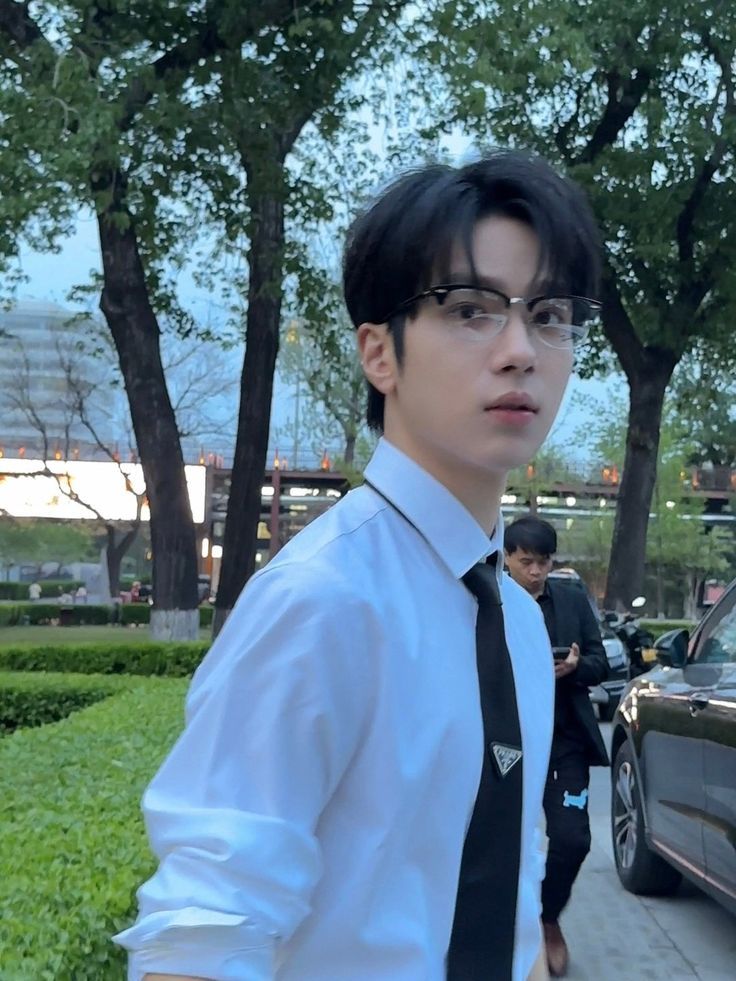 Nhà tuyển dụng hỏi: "Cái gì có thể dài có thể ngắn, có thể nhanh có thể chậm?" - Chàng trai trả lời 2 chữ, được nhận việc ngay - Ảnh 1.