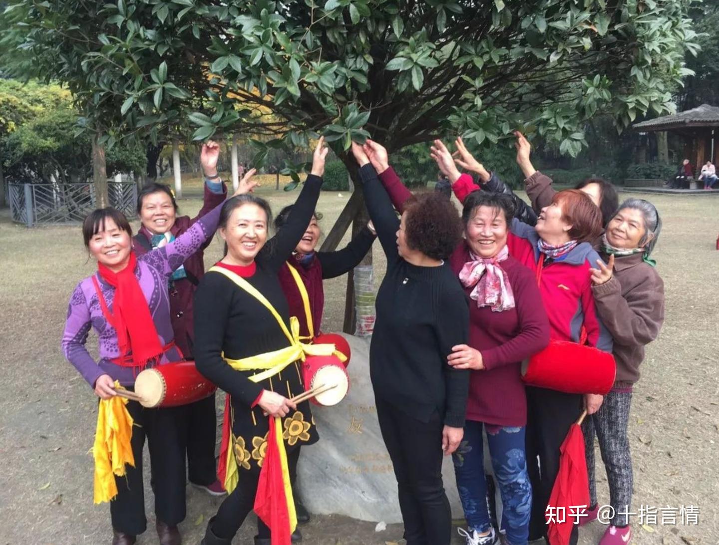 Vợ nghỉ hưu sớm với 7 triệu/tháng, tôi đòi chia đôi chi phí sinh hoạt: 5 năm sau, cô ấy sống nhàn hơn tôi - Ảnh 2.