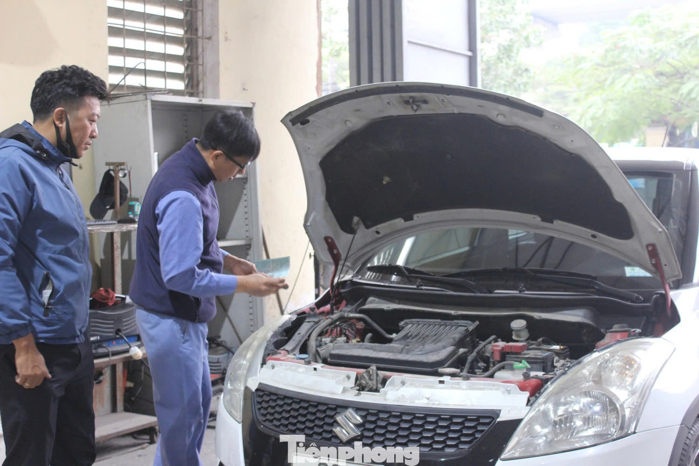 Siết tiêu chuẩn khí thải ô tô: Chủ xe cần làm gì để không bị 'đánh trượt'?- Ảnh 2.