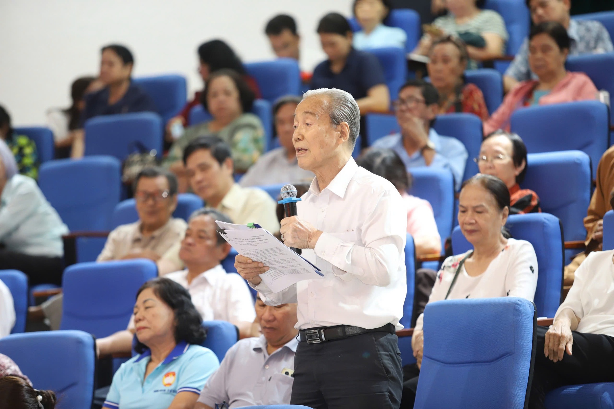 Gặp Bí thư Thành ủy TPHCM, cử tri khen vụ công viên Lý Thái Tổ, đất "vàng" bỏ trống thành công viên - Ảnh 7.