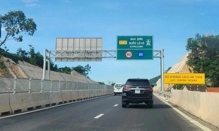 Điều chỉnh tốc độ một số đoạn tuyến cao tốc Pháp Vân về Nghi Sơn- Ảnh 1.