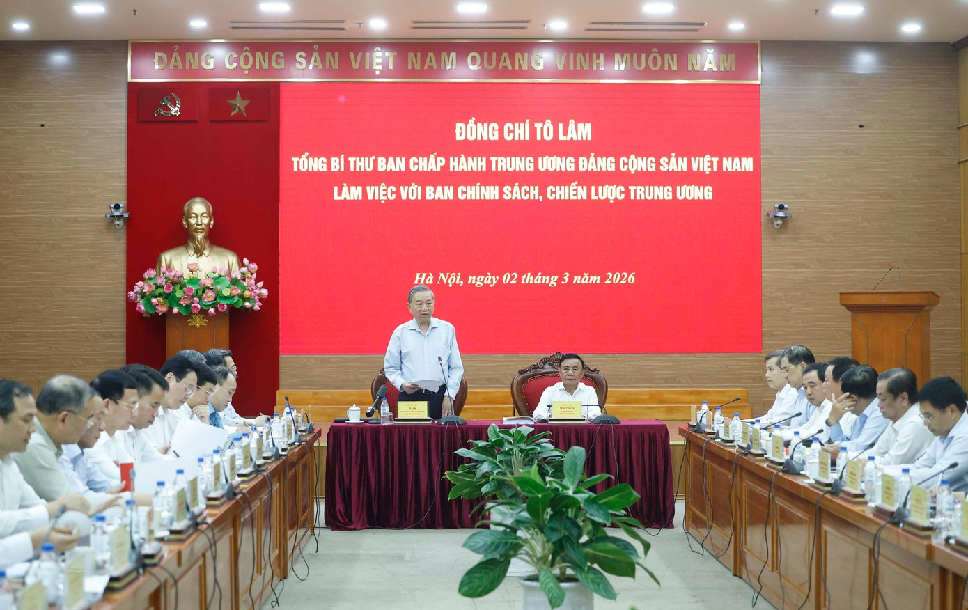 Những lưu ý của Tổng Bí thư về Nghị quyết các giải pháp chiến lược thúc đẩy tăng trưởng '2 con số'- Ảnh 1.