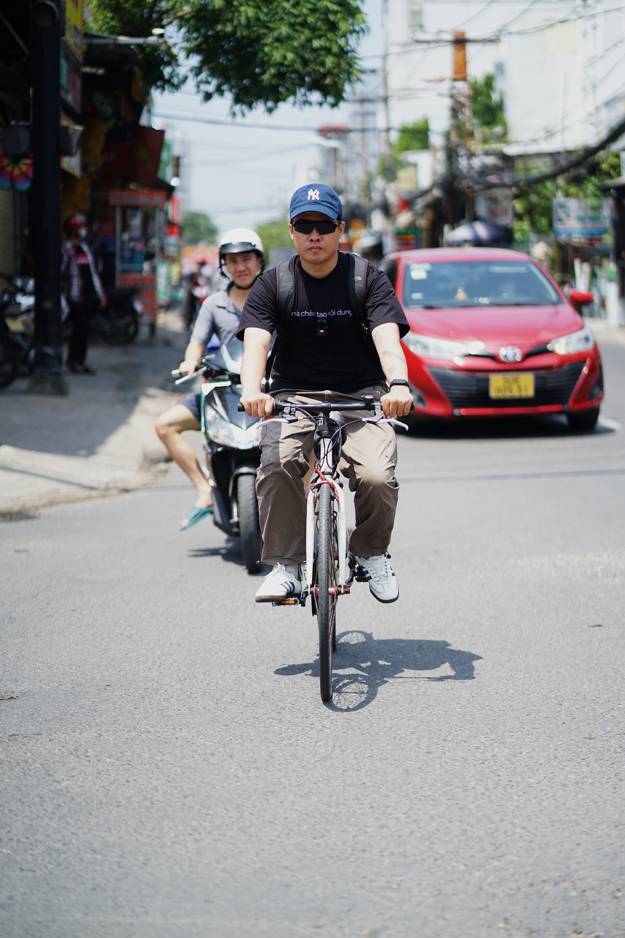 Xăng biến động, chàng trai văn phòng đạp xe 24km/ngày đi làm: Không chỉ tiết kiệm mà còn “lột xác” body sau 10 ngày- Ảnh 3.