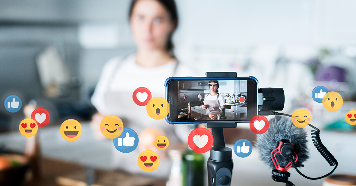 Mất việc ở tuổi trung niên: Không có kỹ năng vẫn kiếm được hơn 20 triệu/tháng nhờ 3 công việc này - Ảnh 1.