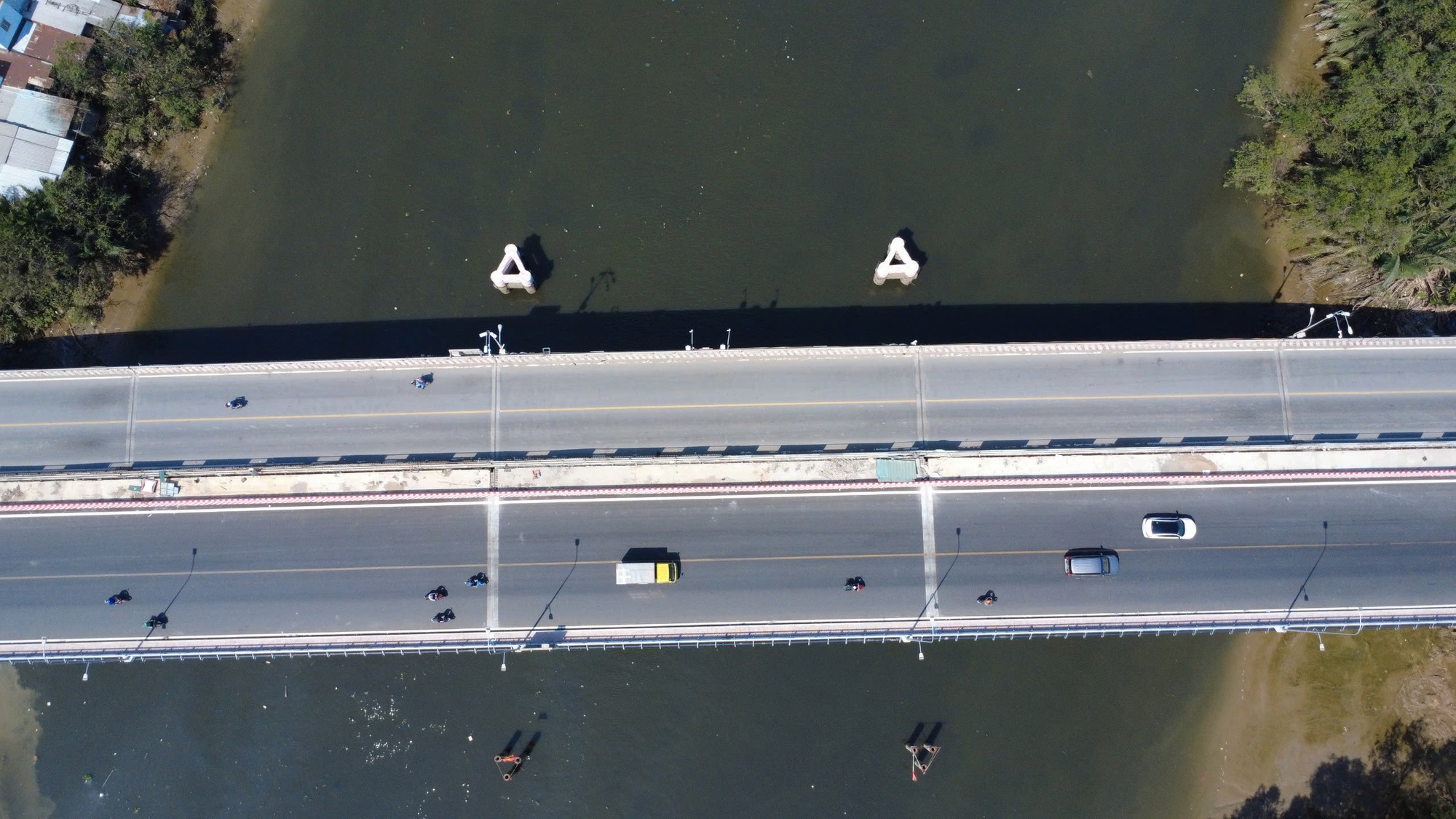 Thông xe tạm cầu Ông Thìn thúc đẩy mở rộng Quốc lộ 50 năm 2026 - Ảnh 2.