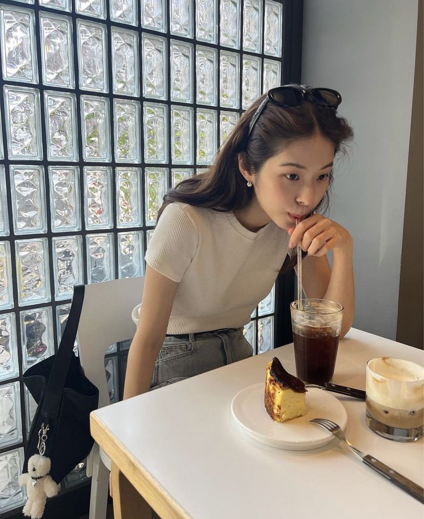 Lương 15 triệu/tháng: Chi bao nhiêu tiền thuê nhà, tiền ăn là hợp lý?- Ảnh 2.