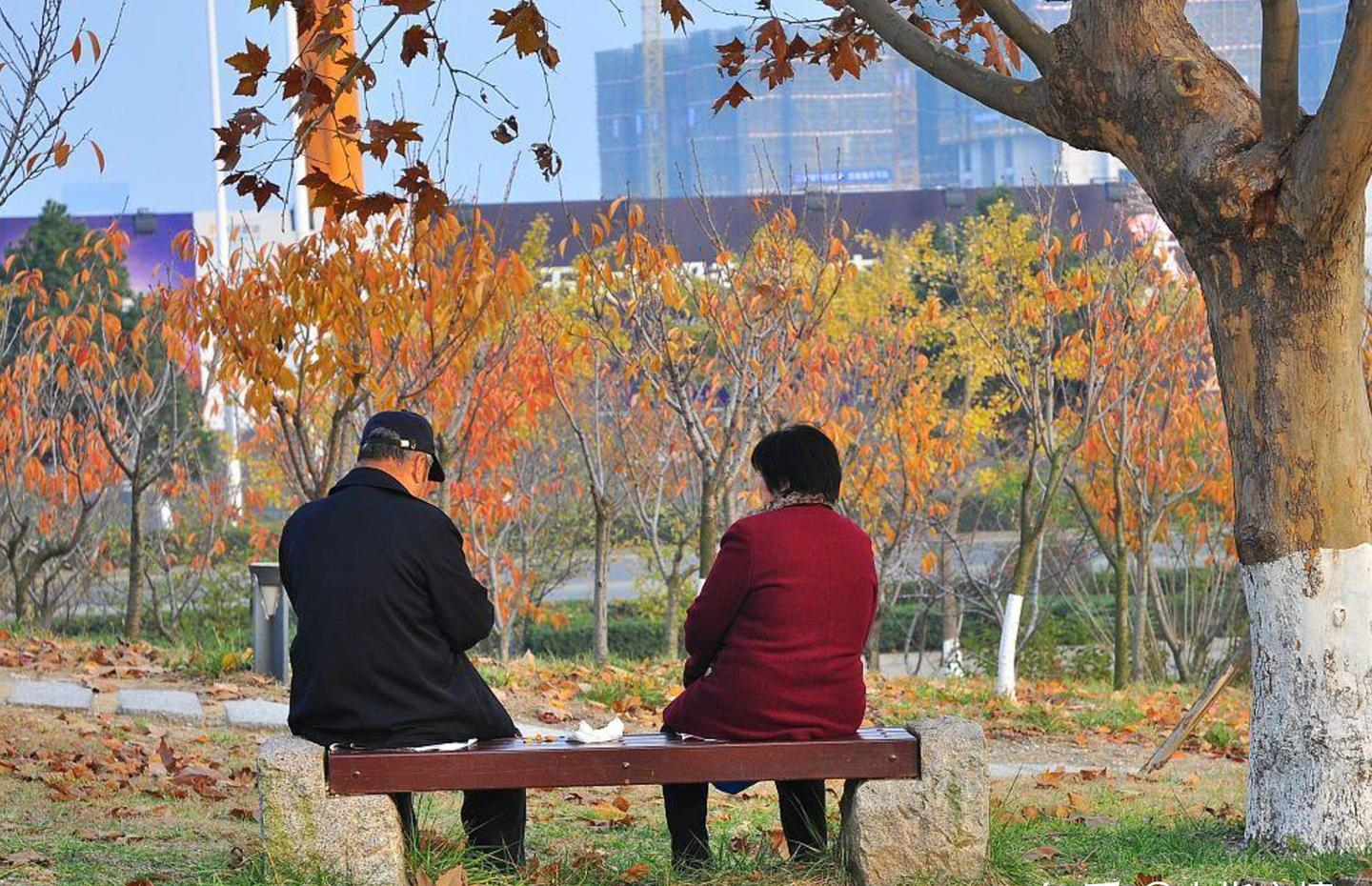 57 tuổi sống chung với bạn trai, mỗi tháng trả 3,5 triệu tiền sinh hoạt: Tôi nhận ra mình đang “trả tiền để làm giúp việc”- Ảnh 4.