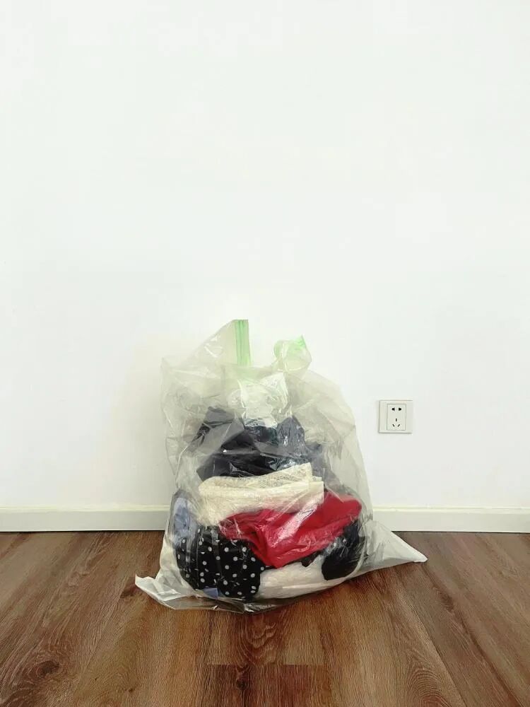 Mẹ tôi giữ nhà luôn sạch dù không dọn nhiều: 15 thói quen nhỏ tưởng “khó chịu” nhưng giúp tiết kiệm cả thời gian lẫn tiền mỗi tháng - Ảnh 16.