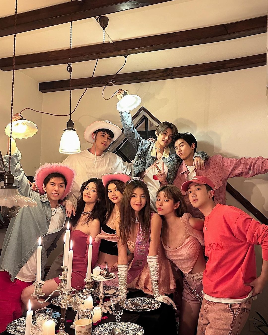 Tan tiệc, khách mời nói “Hôm nay làm bạn tốn kém rồi”: Người vụng về đáp “Không đáng bao nhiêu”, người EQ dùng 3 câu này- Ảnh 2.