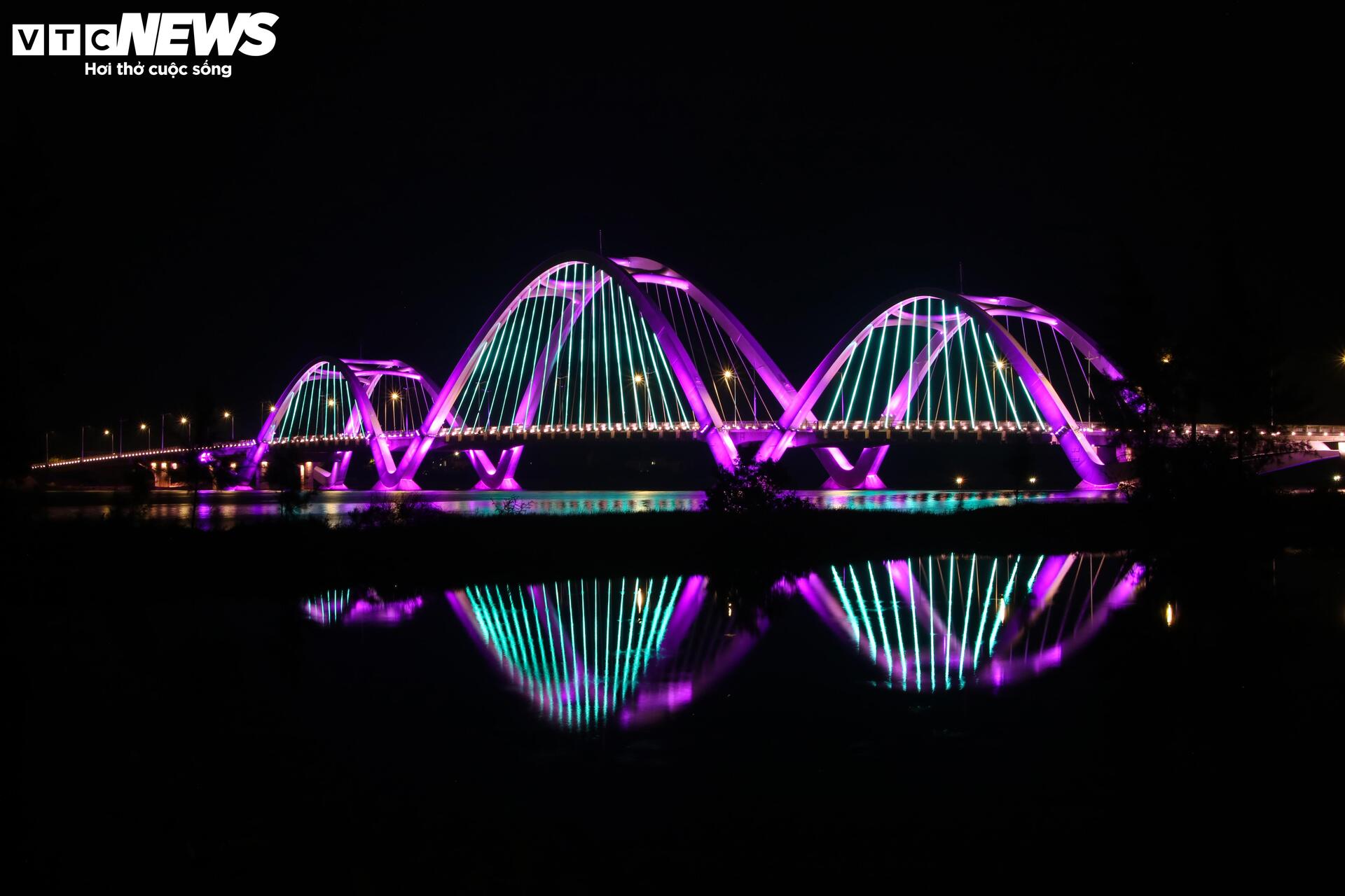 Vì sao cầu 1.300 tỷ ở Quảng Trị làm xong, nhưng đường dẫn vẫn tắc?- Ảnh 3.