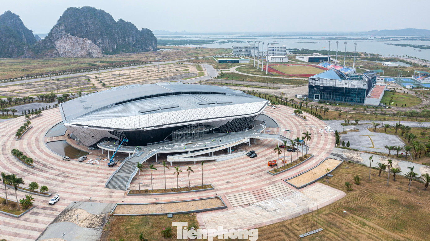 Chủ tịch Quảng Ninh ‘điểm mặt’ loạt dự án tồn đọng hàng chục năm- Ảnh 2.