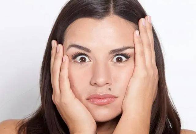 4 đặc điểm trên khuôn mặt có thể là dấu hiệu bệnh tật hoặc ung thư - đừng nghĩ đó là "phúc tướng"- Ảnh 3.